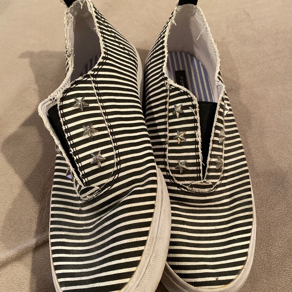 Tommy Hilfiger Striped Slip On Sneakers